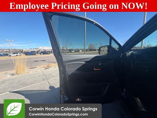 New 2026 Honda Ridgeline Black Edition image 13