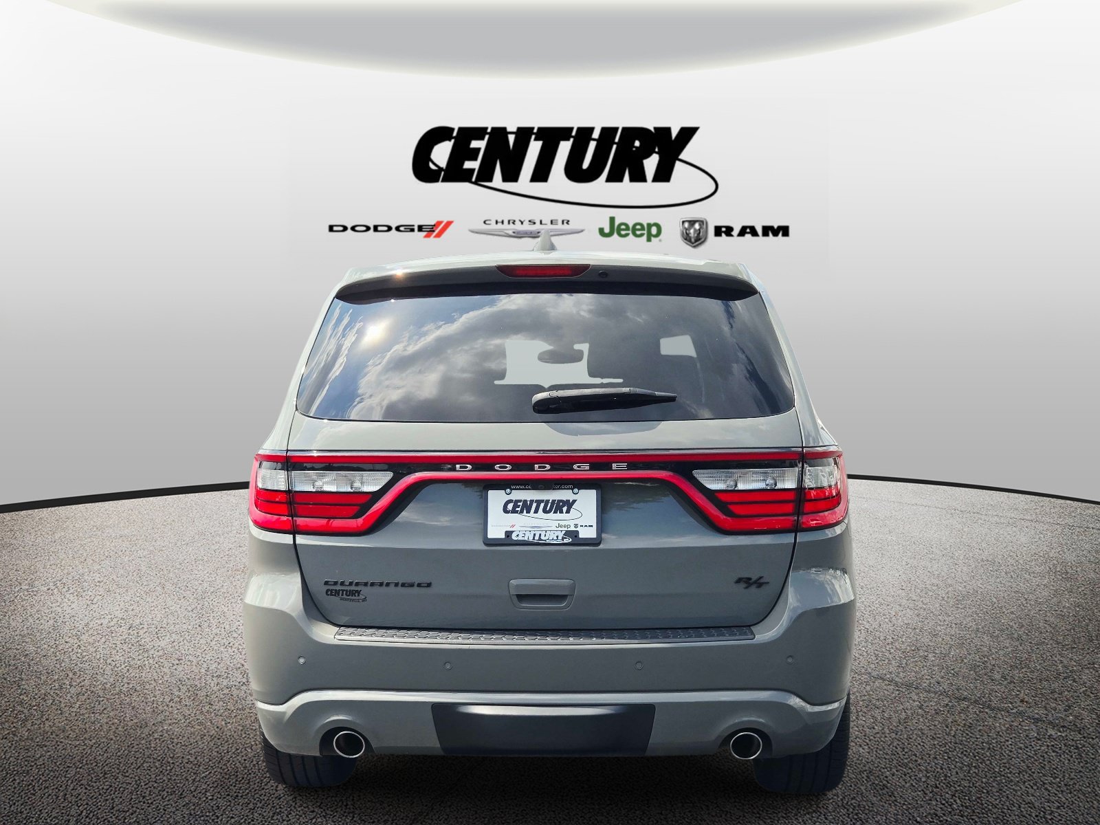 Used 2020 Dodge Durango R/T w/ Blacktop Package RWD image 5