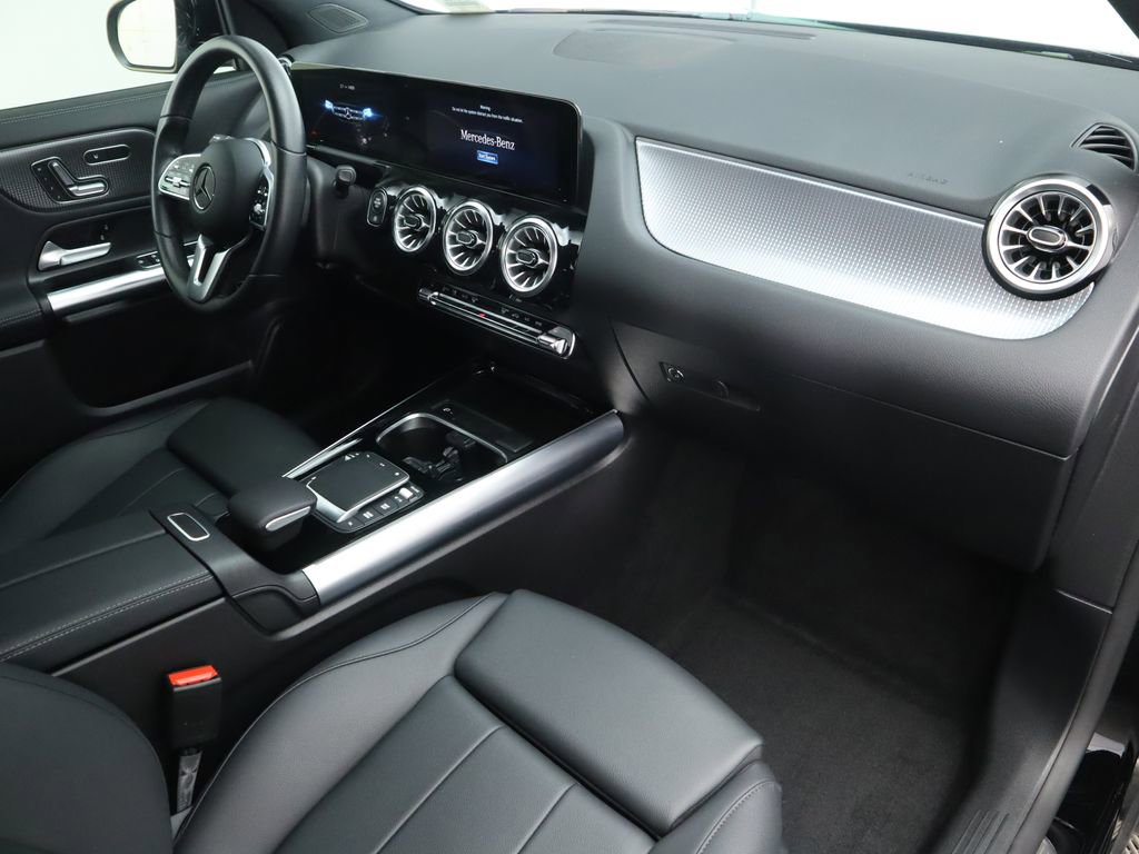 Used 2023 Mercedes-Benz GLA 250 image 17