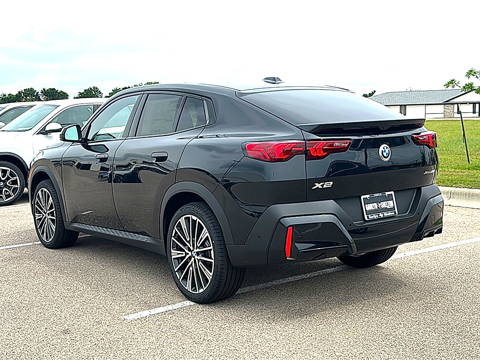 New 2026 BMW X2 xDrive28i w/ Technology Package AWD/4WD image 6