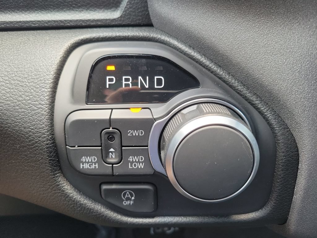 New 2026 RAM 1500 Express AWD/4WD image 28