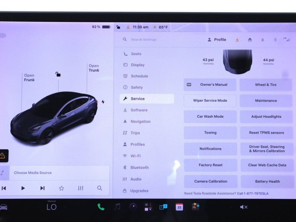 Used 2018 Tesla Model 3 Long Range AWD/4WD image 23