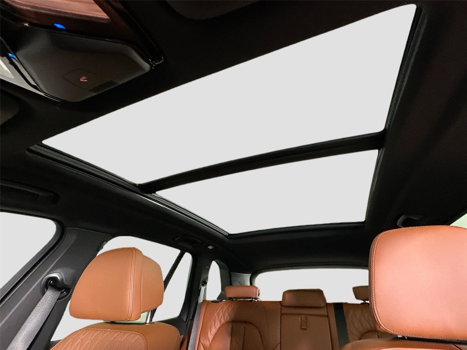 New 2026 BMW X5 xDrive50e AWD/4WD image 22