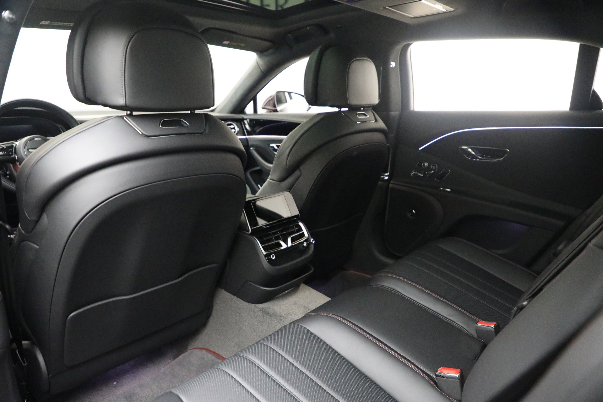 New 2026 Bentley Flying Spur Plug-In Hybrid image 19