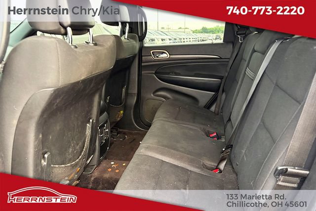 Used 2017 Jeep Grand Cherokee Laredo w/ Quick Order Package 2BE RWD image 11