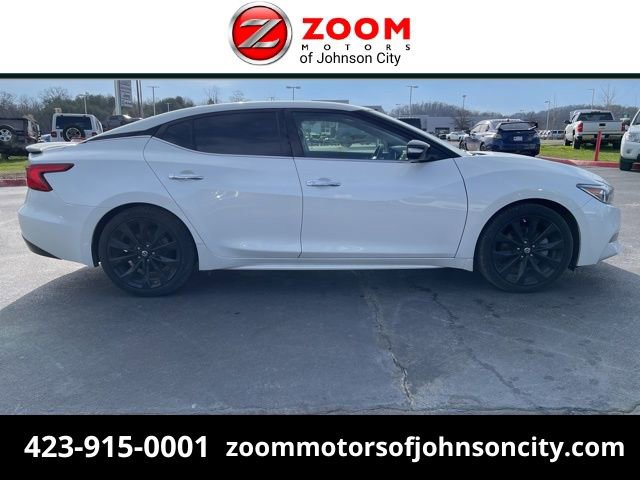 Used 2017 Nissan Maxima SR w/ Midnight Edition image 1