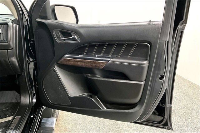 Used 2022 GMC Canyon Denali image 30