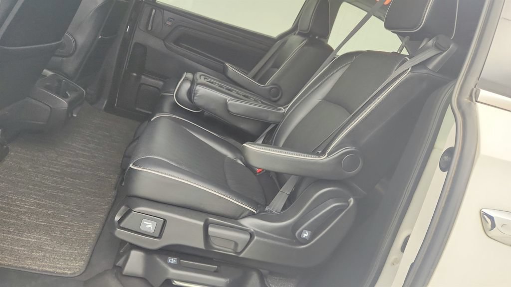 Used 2022 Honda Odyssey Elite image 26