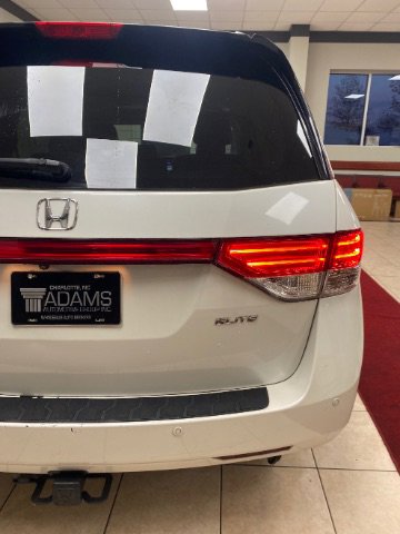 Used 2017 Honda Odyssey Touring Elite image 12