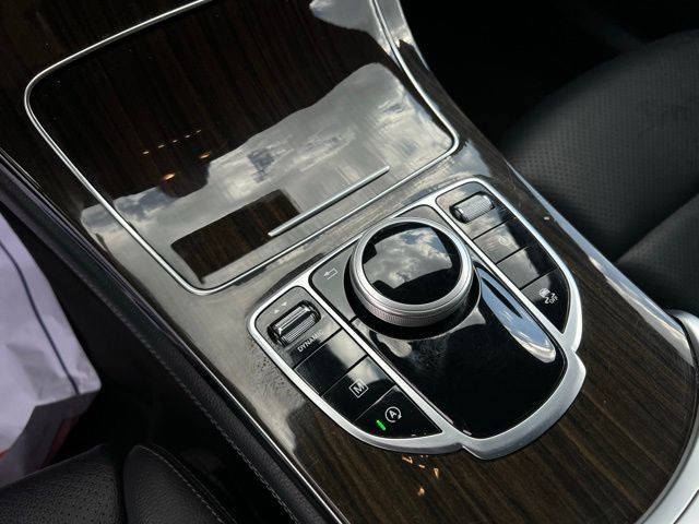 Used 2019 Mercedes-Benz GLC 300 4MATIC image 37