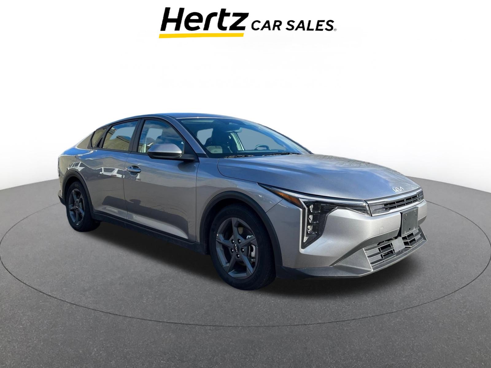 Used 2025 Kia K4 LXS image 1
