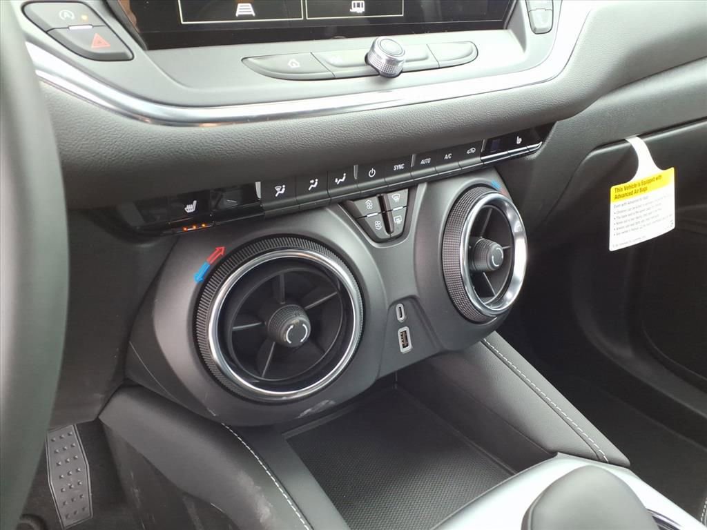 New 2025 Chevrolet Blazer LT w/ LPO, Black Grille Bar Package image 15