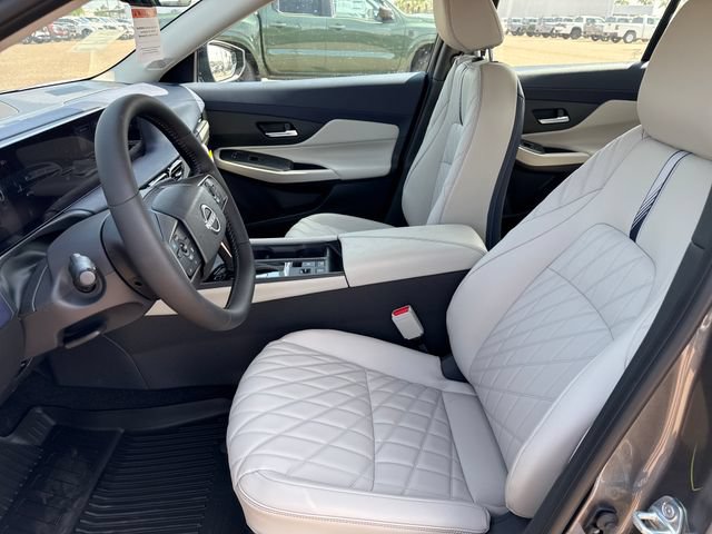 New 2026 Nissan Sentra SL w/ Floor Mat Package FWD image 9