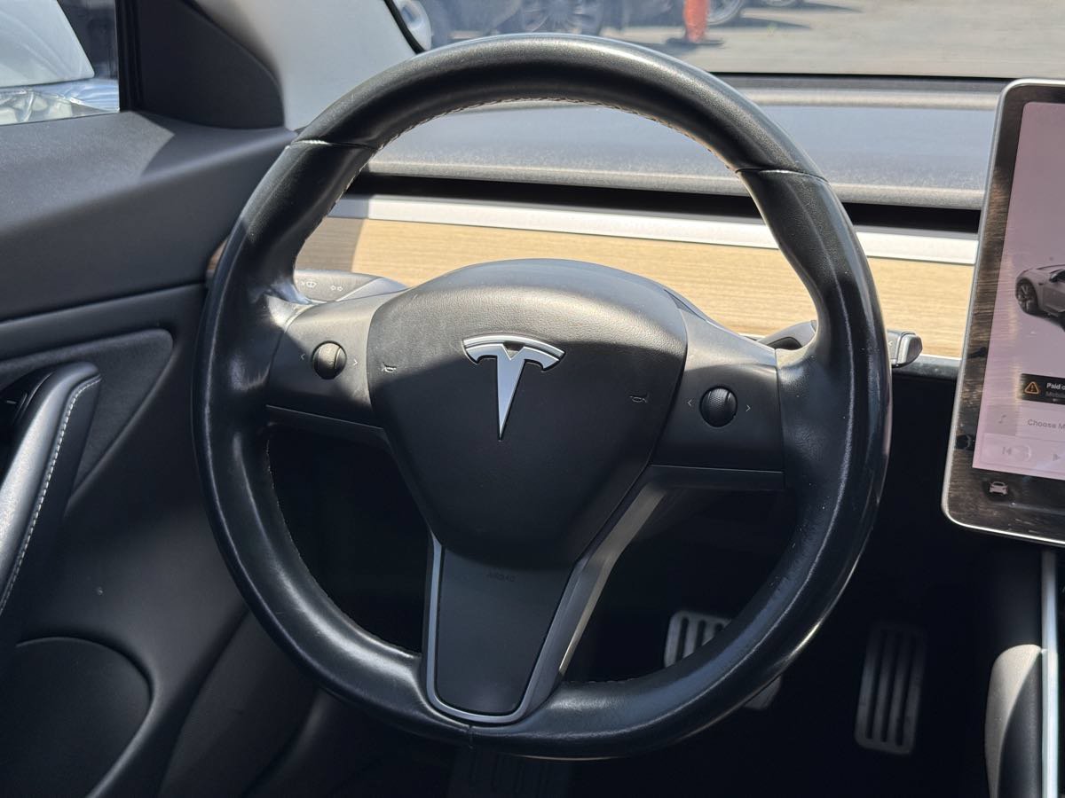 Used 2018 Tesla Model 3 Performance AWD/4WD image 25