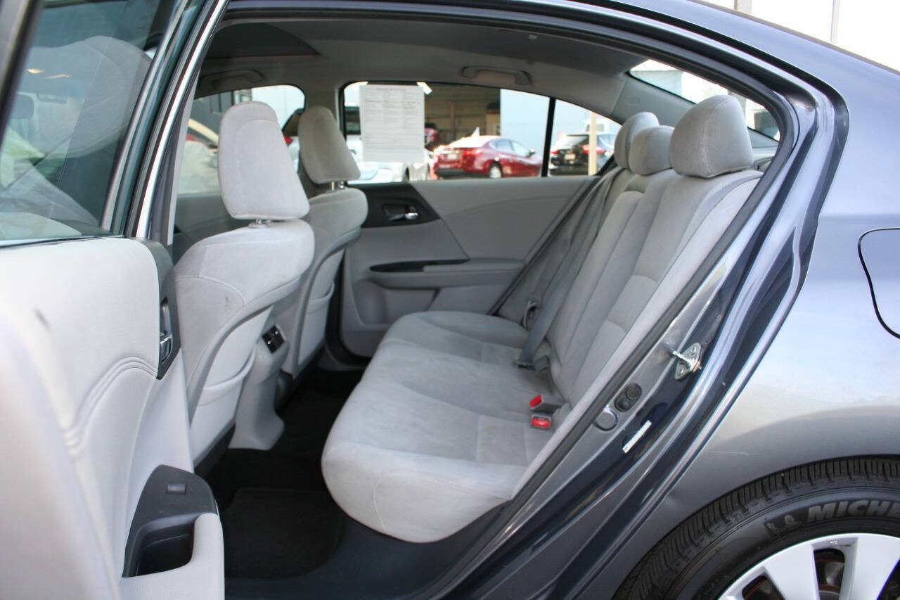 Used 2013 Honda Accord EX image 24