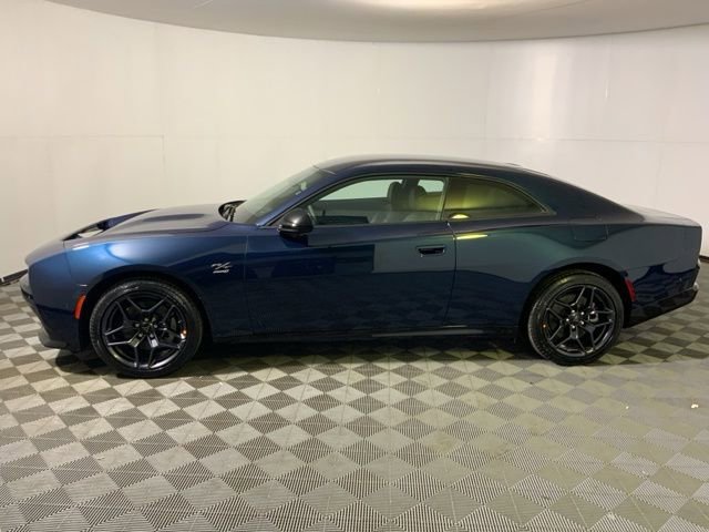 Used 2024 Dodge Charger R/T w/ Plus Group image 8