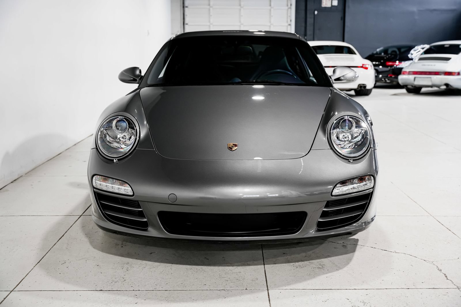 Used 2009 Porsche 911 Carrera 4S AWD/4WD image 5