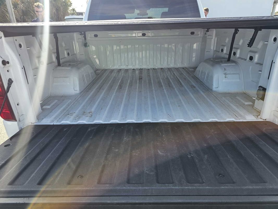 Used 2023 Chevrolet Silverado 1500 LT image 14