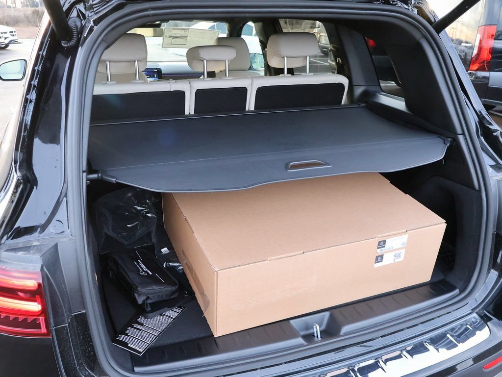 New 2026 Mercedes-Benz GLB 250 4MATIC image 17