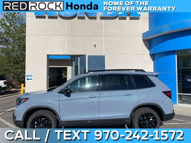 Used 2025 Honda Passport Black Edition image 1