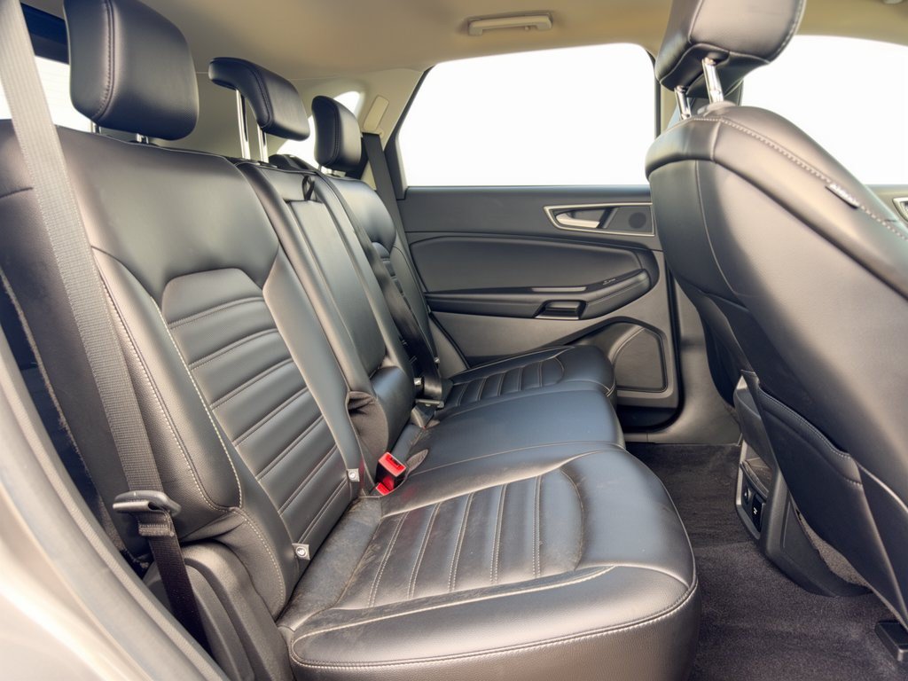 Used 2024 Ford Edge SEL w/ Convenience Package AWD/4WD image 29