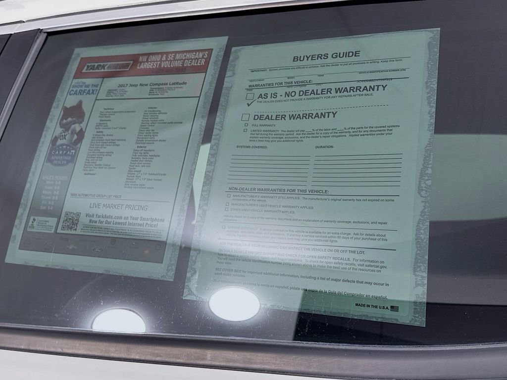 Used 2017 Jeep Compass Latitude image 12