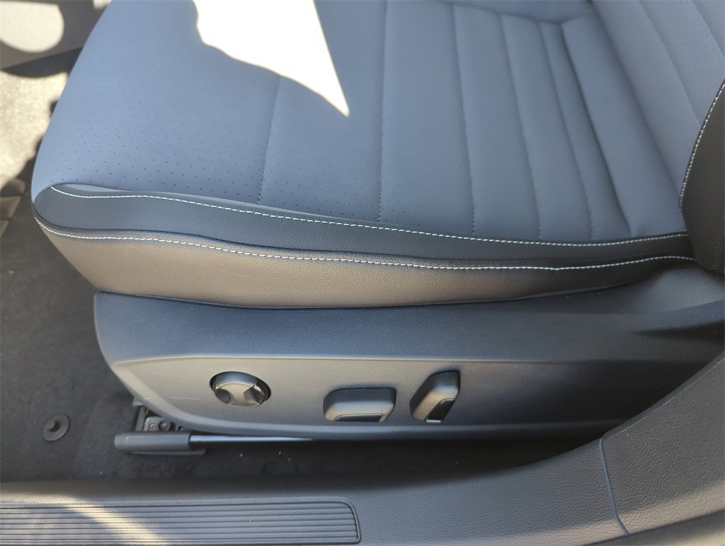 New 2026 Volkswagen Jetta SE image 29