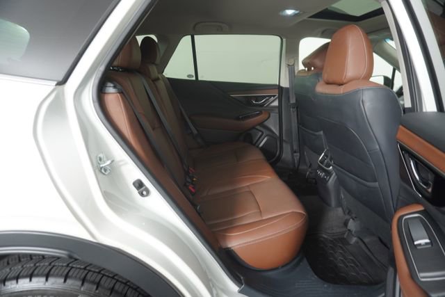 Used 2021 Subaru Outback Touring w/ Popular Package #2 image 39