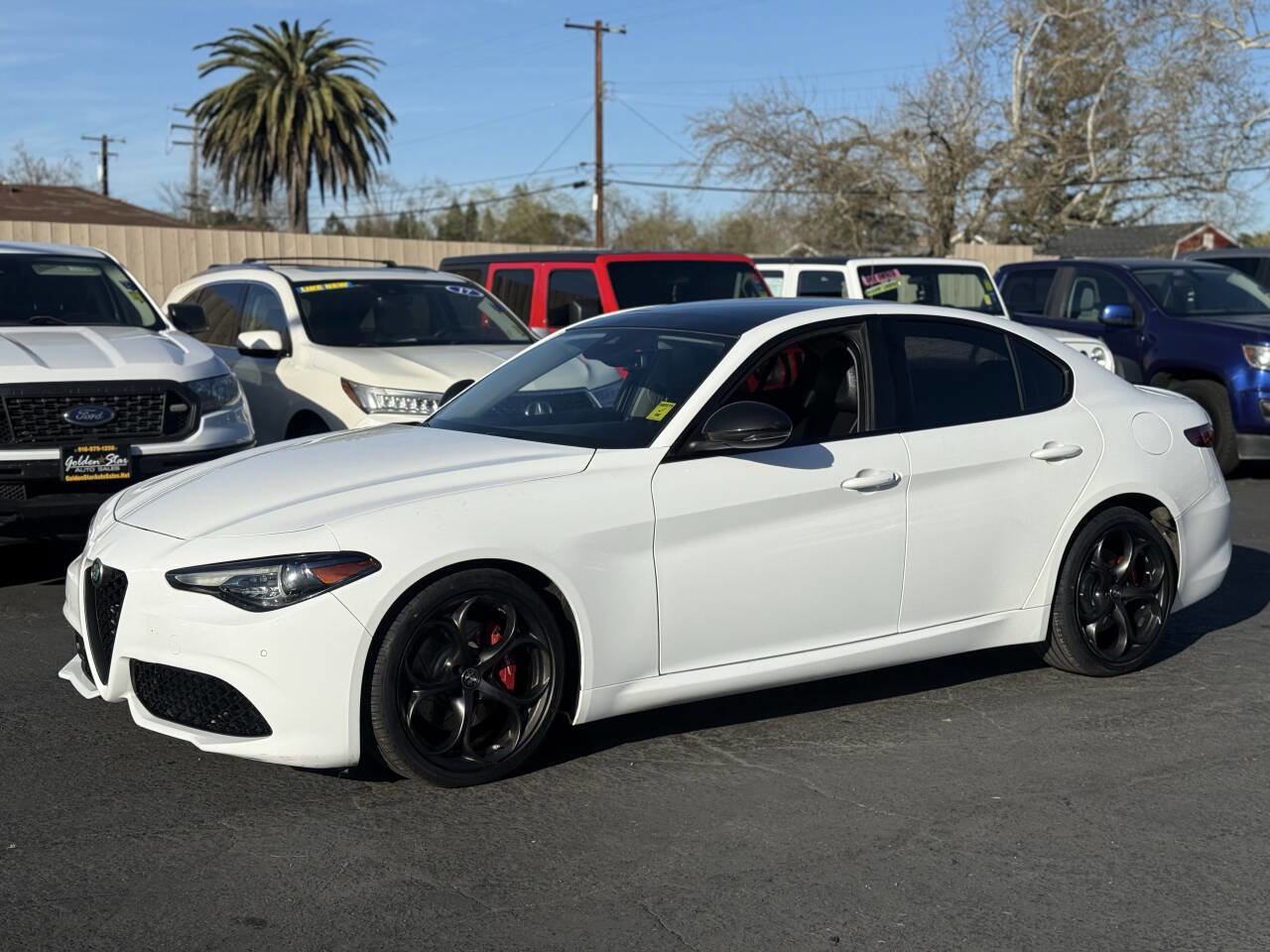 Used 2019 Alfa Romeo Giulia w/ Quick Order Package 22K Sport image 5
