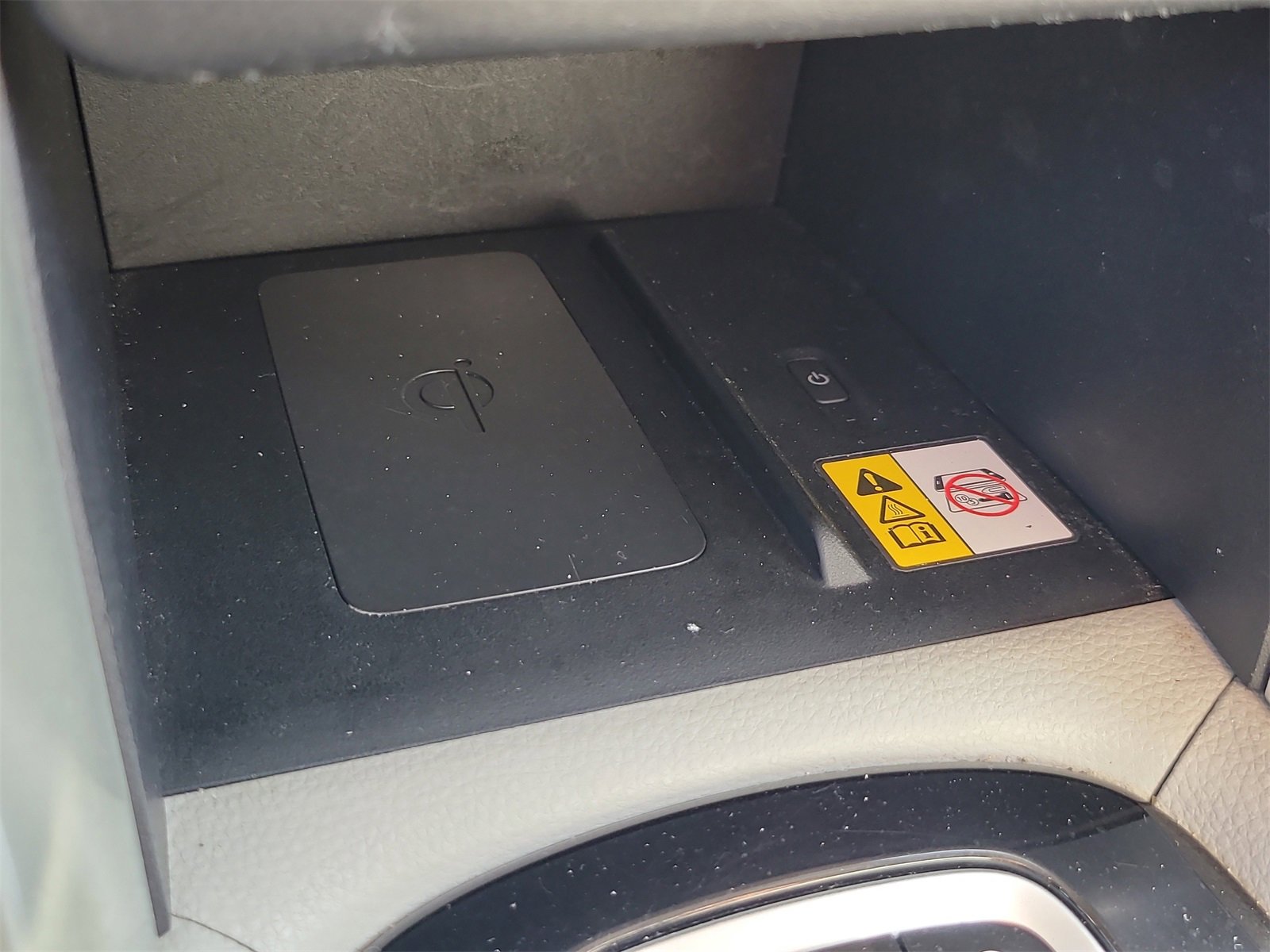 Used 2022 Toyota Corolla Cross LE image 26