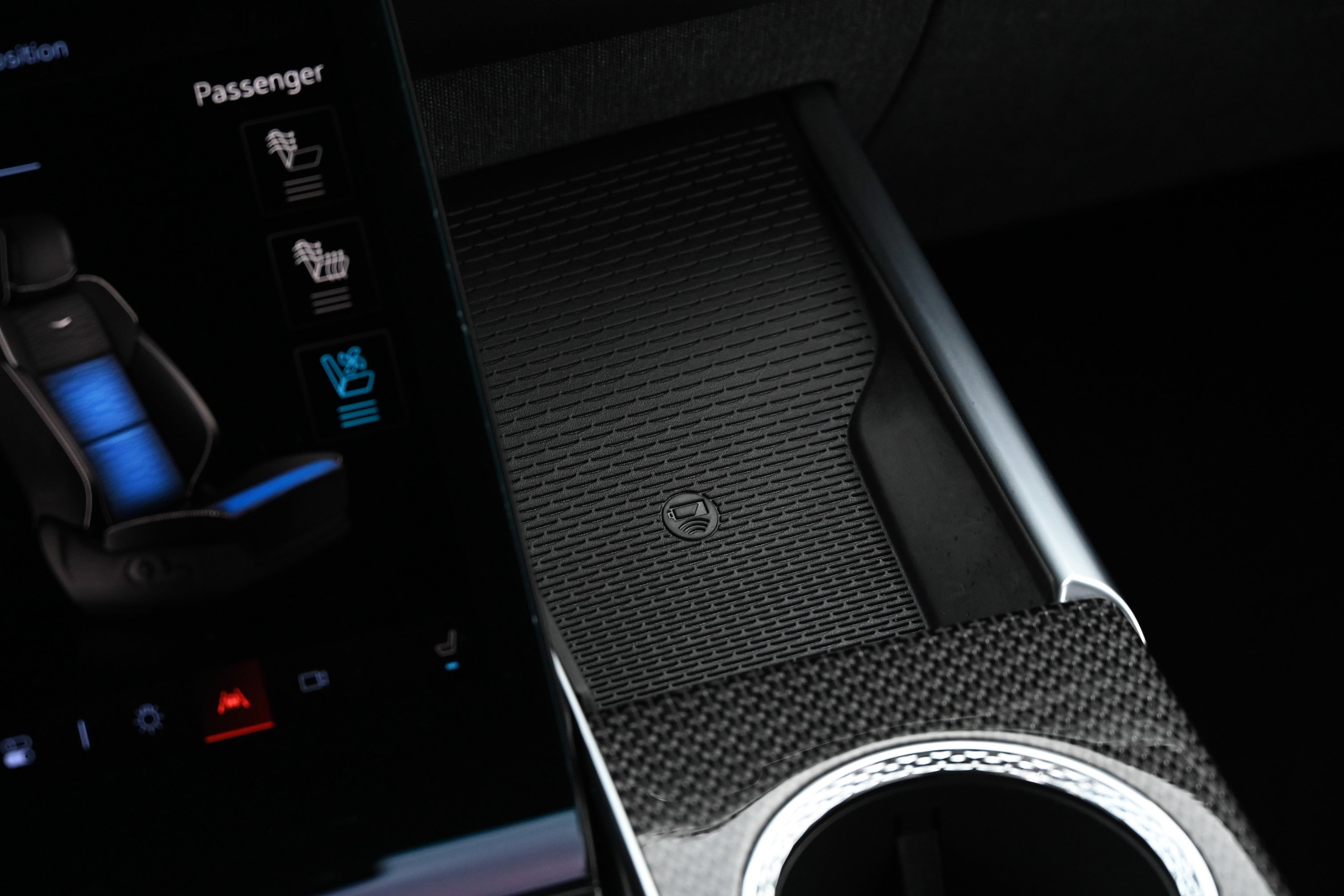 Used 2026 Cadillac Escalade V w/ LPO, ONYX Package AWD/4WD image 31