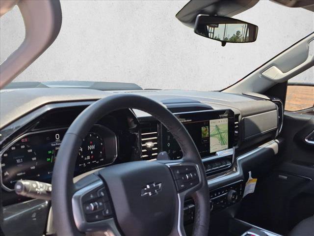 Used 2026 Chevrolet Silverado 1500 LT Trail Boss w/ LT Trail Boss Premium Package AWD/4WD image 10