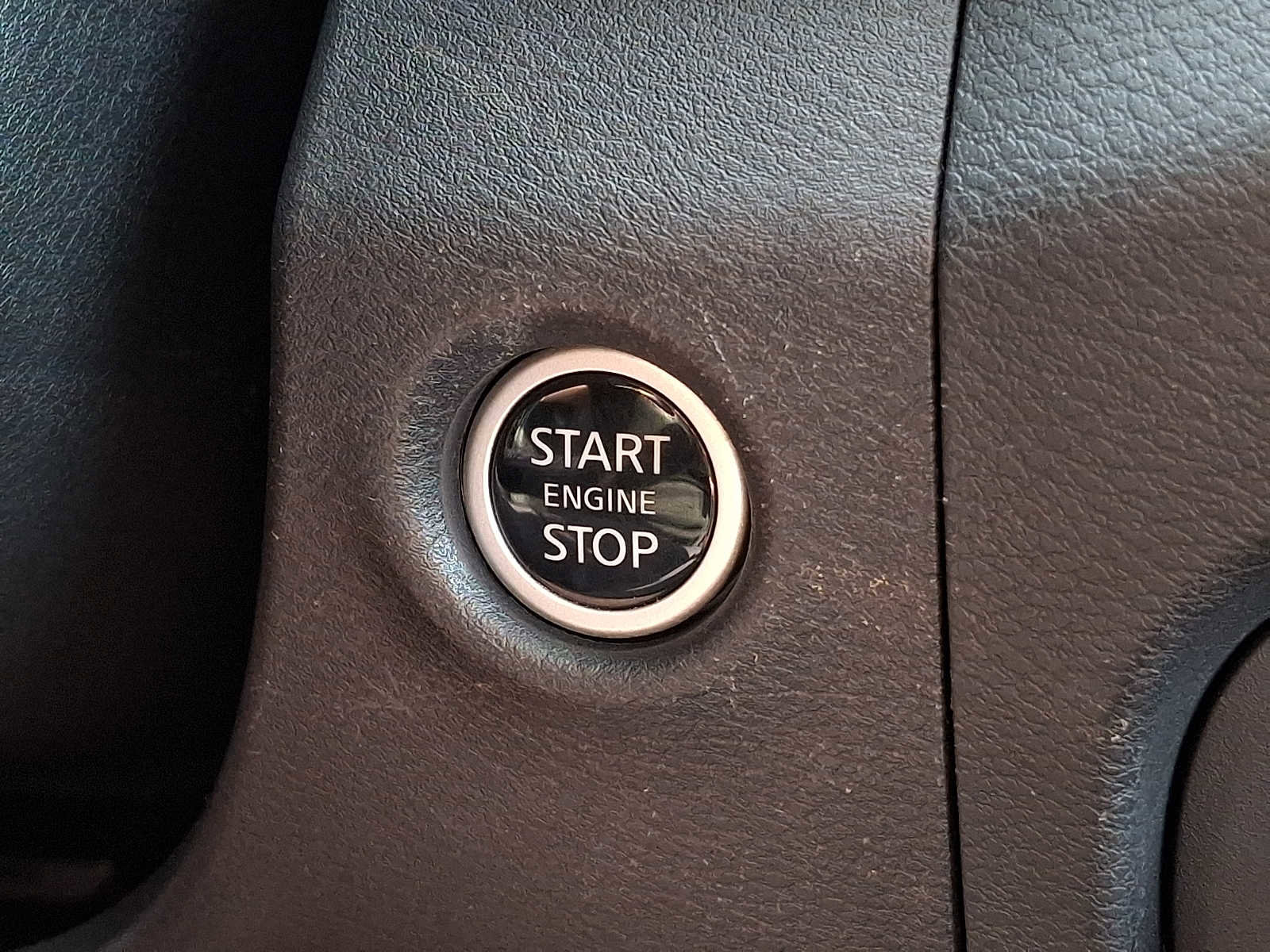 Used 2024 Nissan Frontier PRO-4X w/ Off-Road Protection Package image 21