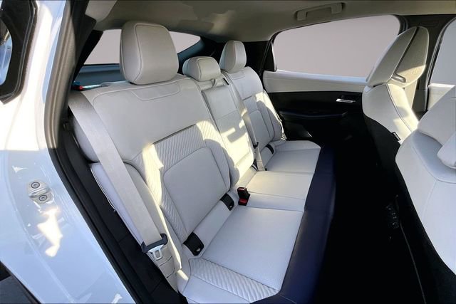 New 2026 Nissan Leaf Platinum+ w/ Cargo Package (Platinum+) image 9