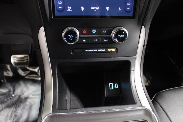 Used 2024 Ford Edge ST-Line AWD/4WD image 54