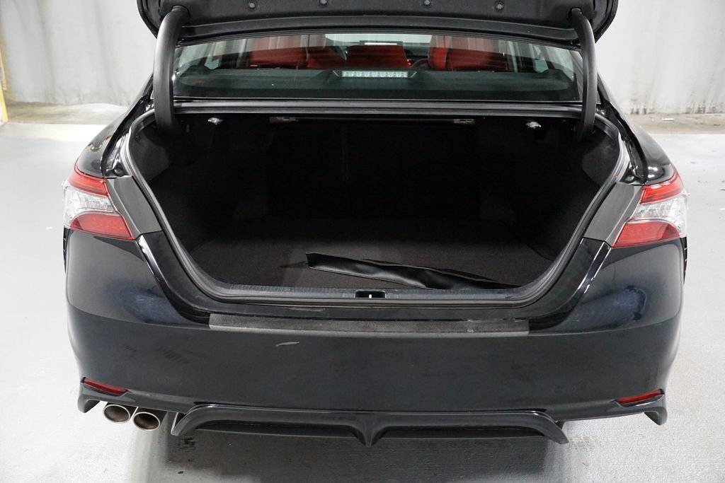 Certified 2022 Toyota Camry XSE FWD image 36
