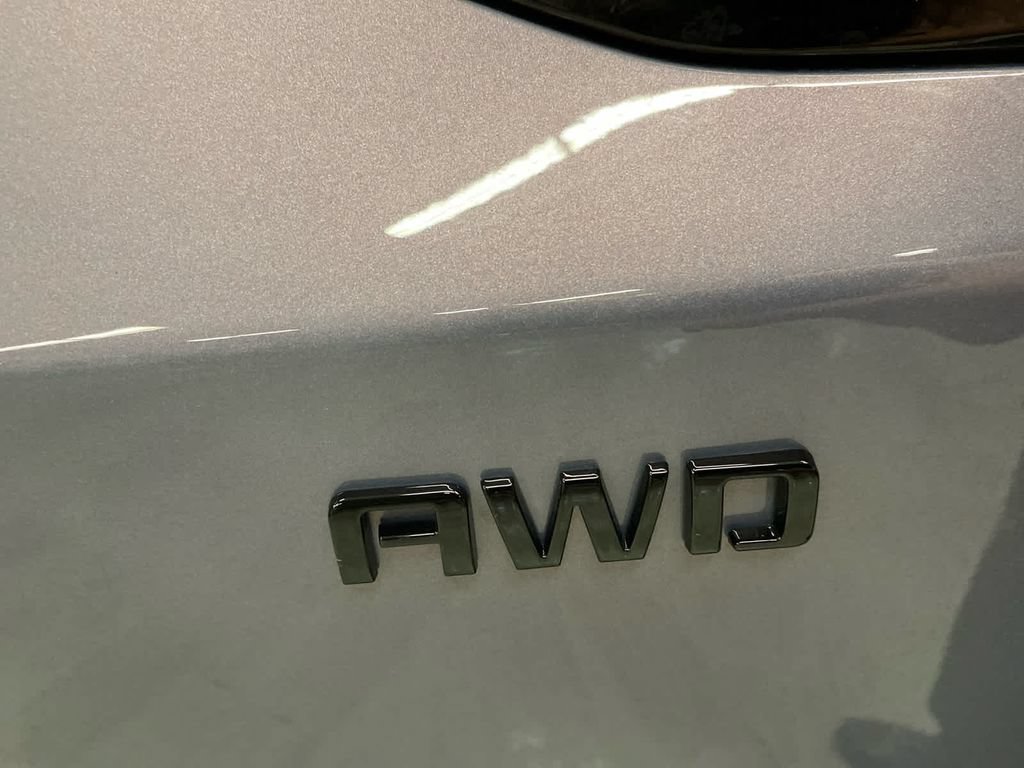 New 2025 Chevrolet Blazer EV LT AWD/4WD image 29