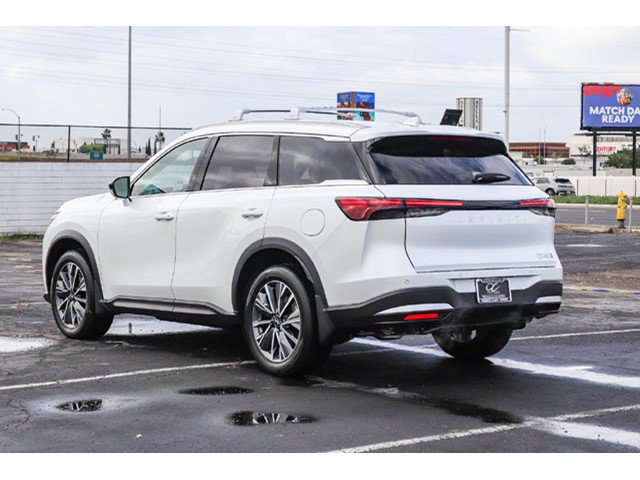 New 2027 INFINITI QX60 Luxe w/ Family Package AWD/4WD image 4