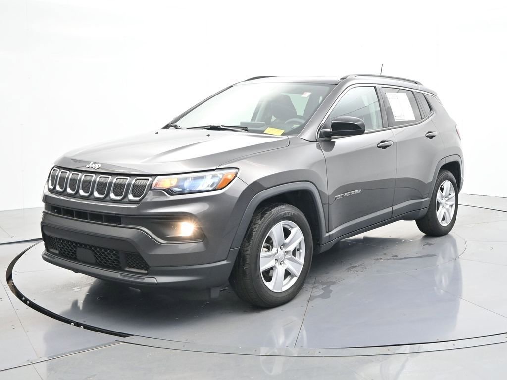Used 2022 Jeep Compass Latitude w/ Sun and Sound Group