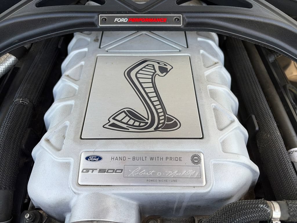 Used 2022 Ford Mustang Shelby GT500 w/ Technology Package RWD image 32