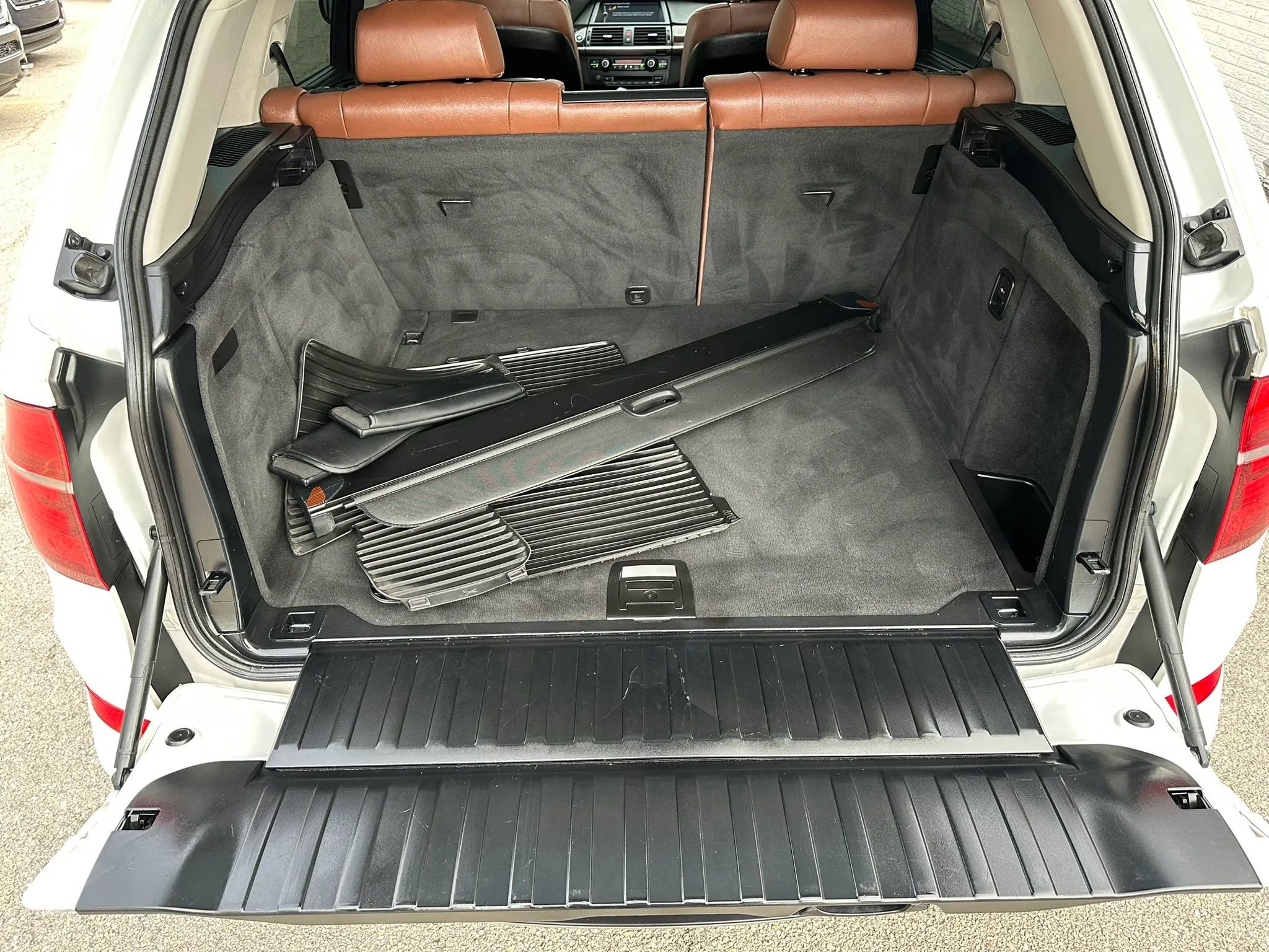 Used 2012 BMW X5 xDrive35d image 22