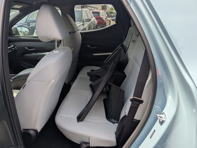Certified 2025 Hyundai Santa Cruz SE AWD/4WD image 10