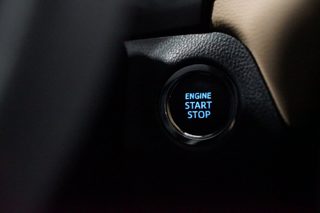 Used 2022 Toyota RAV4 XLE Premium FWD image 22