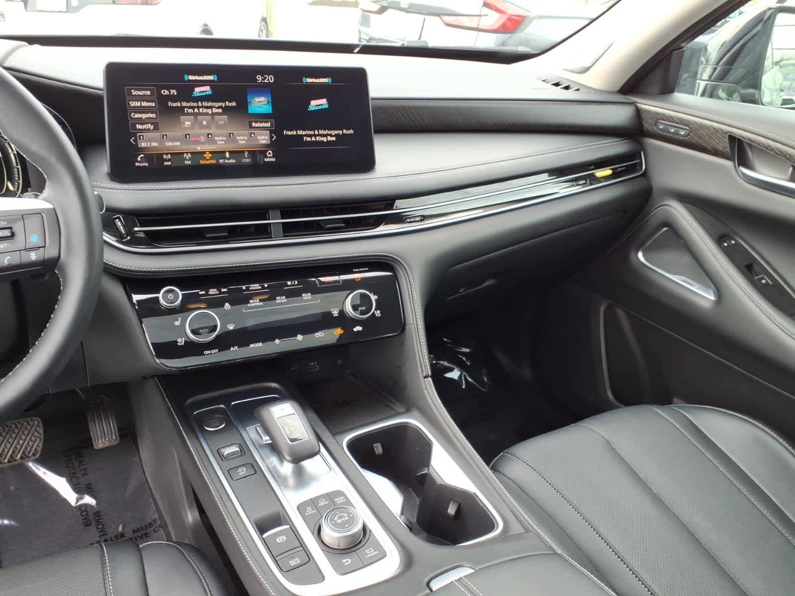 Certified 2023 INFINITI QX60 Sensory w/ Cargo Package AWD/4WD image 14