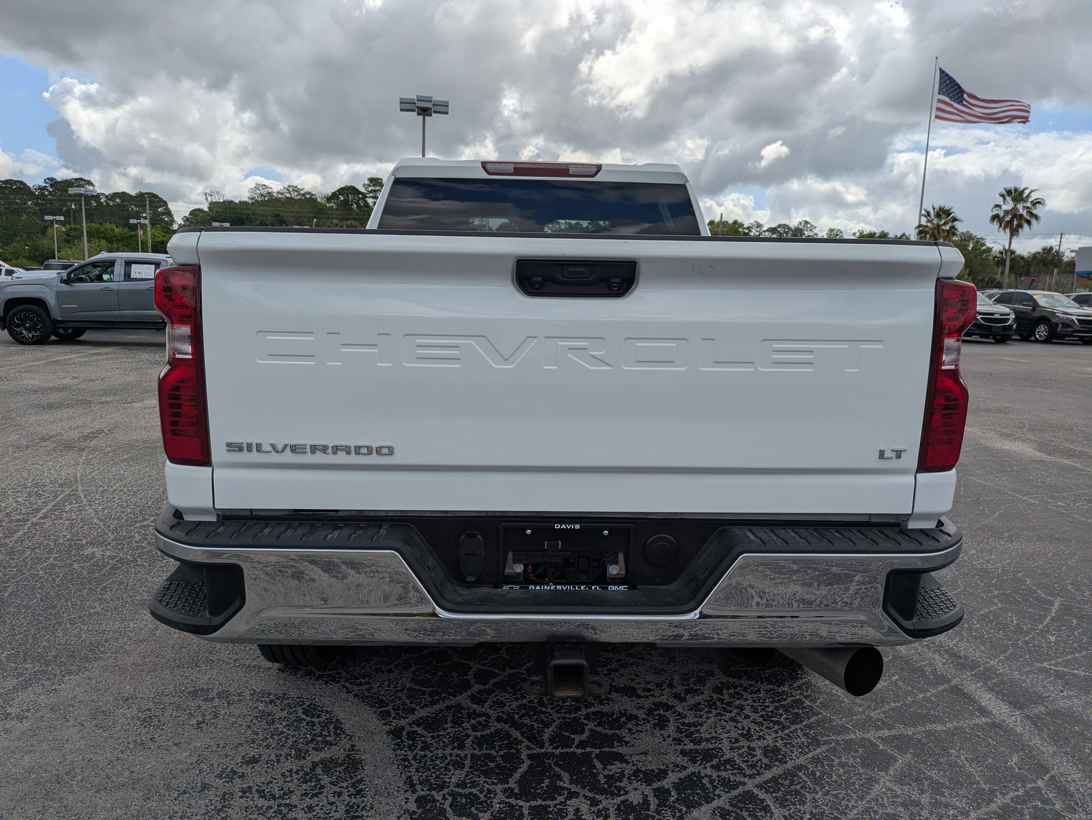 Used 2025 Chevrolet Silverado 2500 LT w/ Convenience Package AWD/4WD image 6