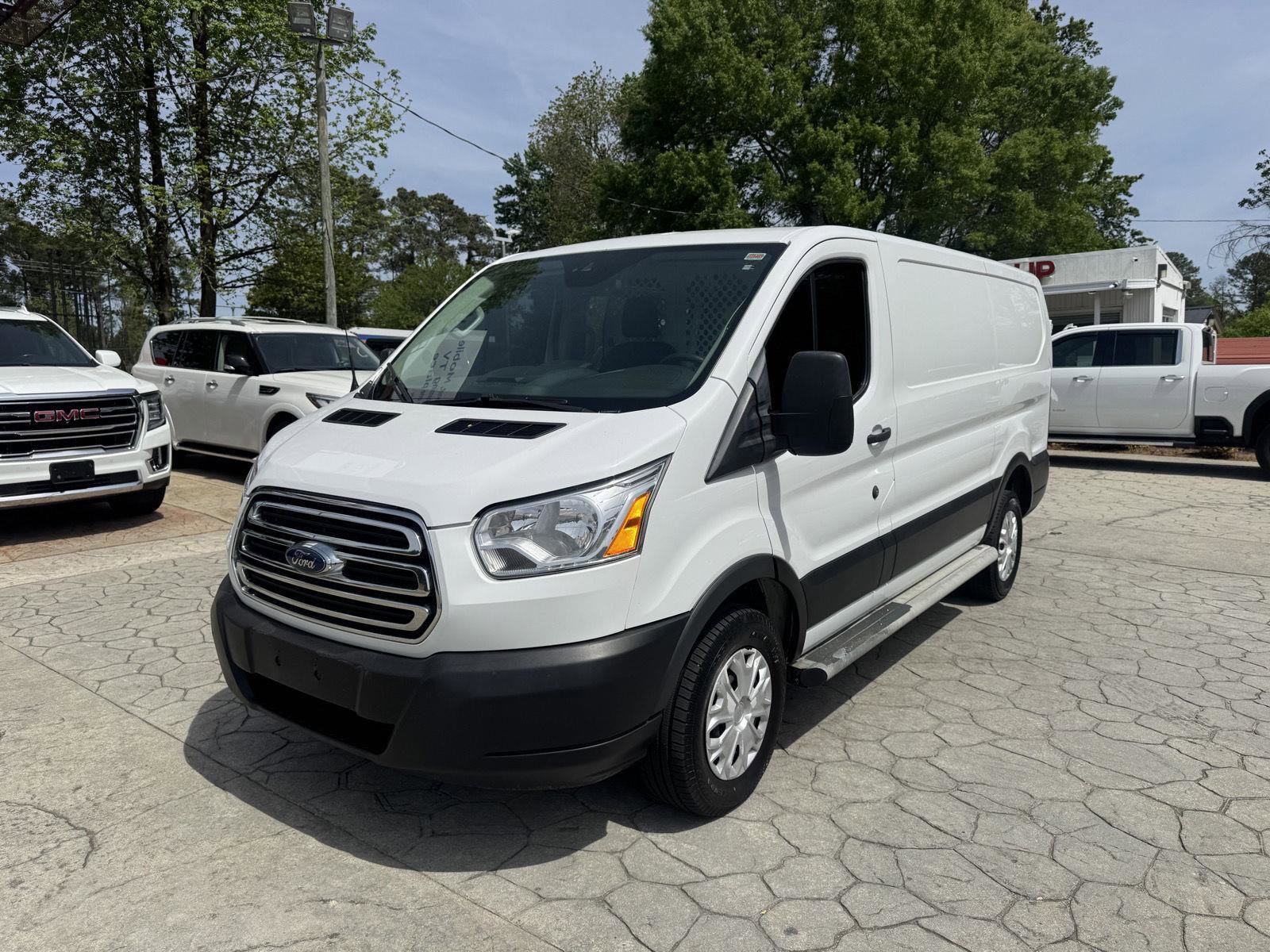 Used 2019 Ford Transit 250 130 Low Roof w/ Exterior Upgrade Package image 1