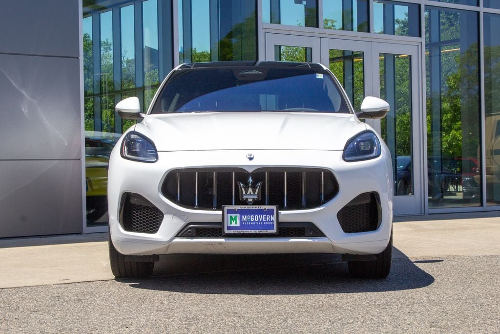 Used 2023 Maserati Grecale GT AWD/4WD image 2