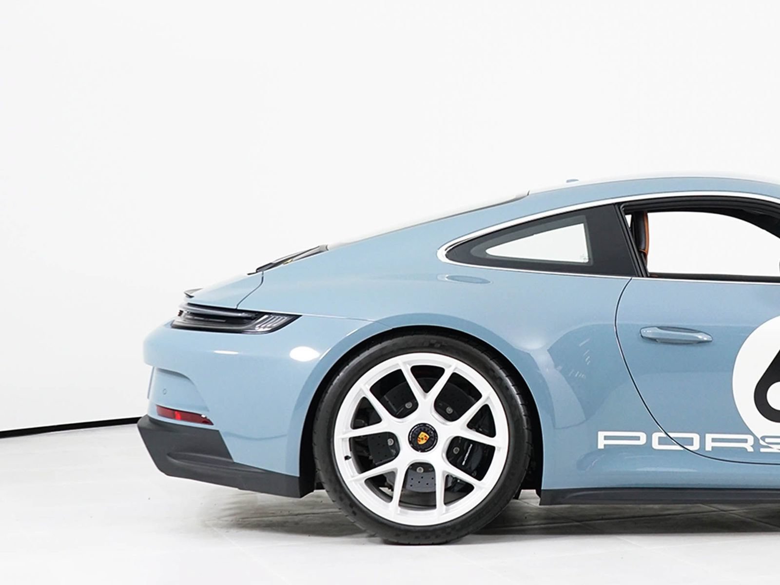 Used 2024 Porsche 911 GT3 RS RWD image 14
