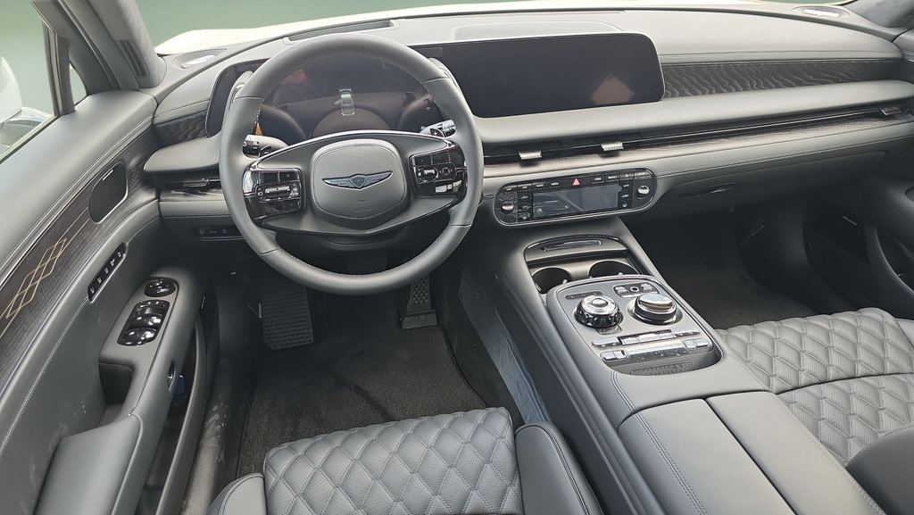 New 2026 Genesis G90 3.5T Prestige AWD/4WD image 14