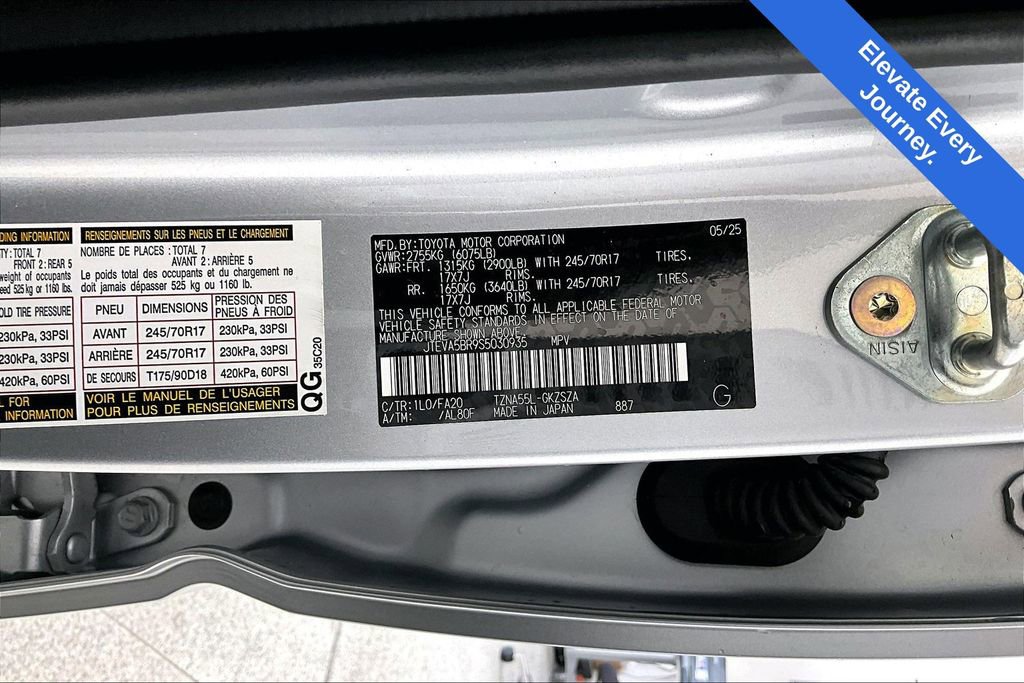 Used 2025 Toyota 4Runner SR5 image 43